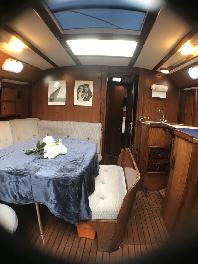 Bed&Boat Eolo 3 Hotell Venezia Eksteriør bilde