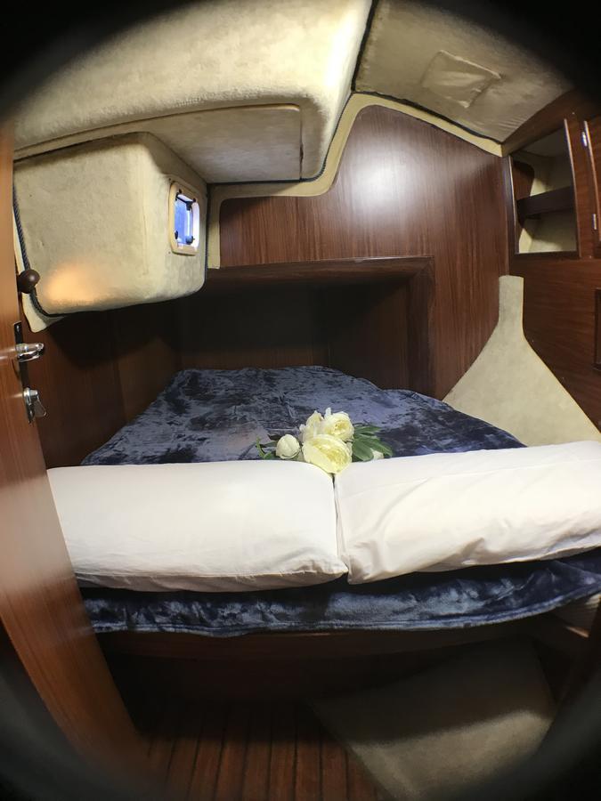 Bed&Boat Eolo 3 Hotell Venezia Eksteriør bilde