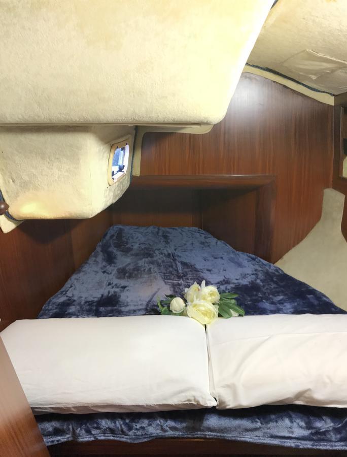 Bed&Boat Eolo 3 Hotell Venezia Eksteriør bilde
